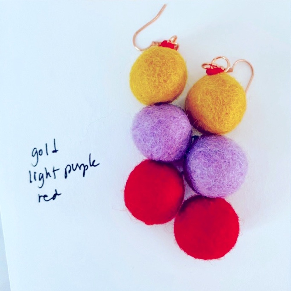 Handmade Felt Pom-Pom earrings - Picture 1 of 2